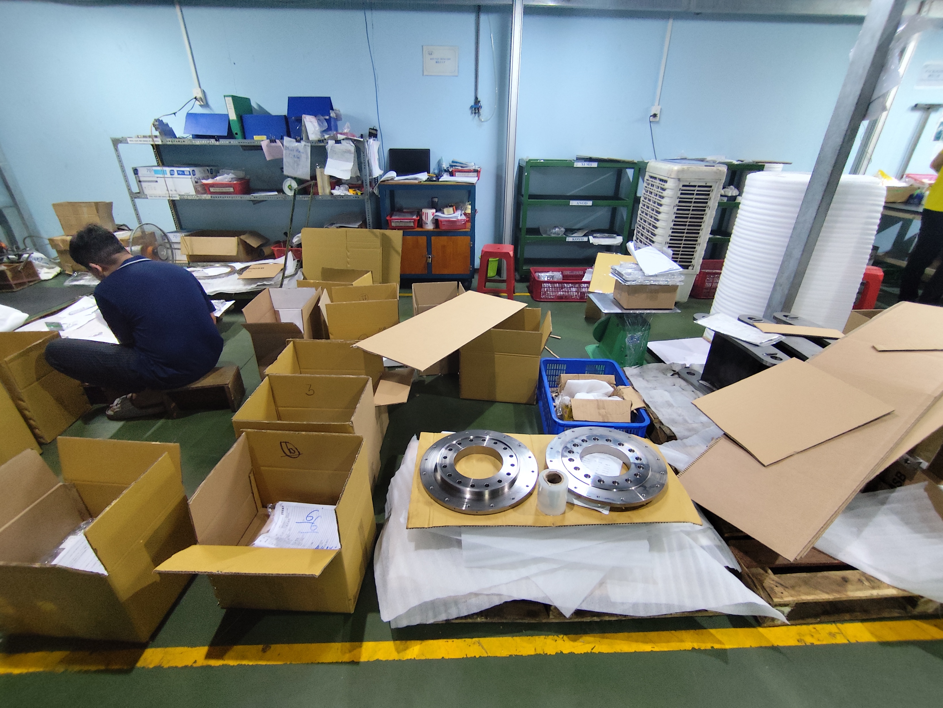 Packing area 2.jpg